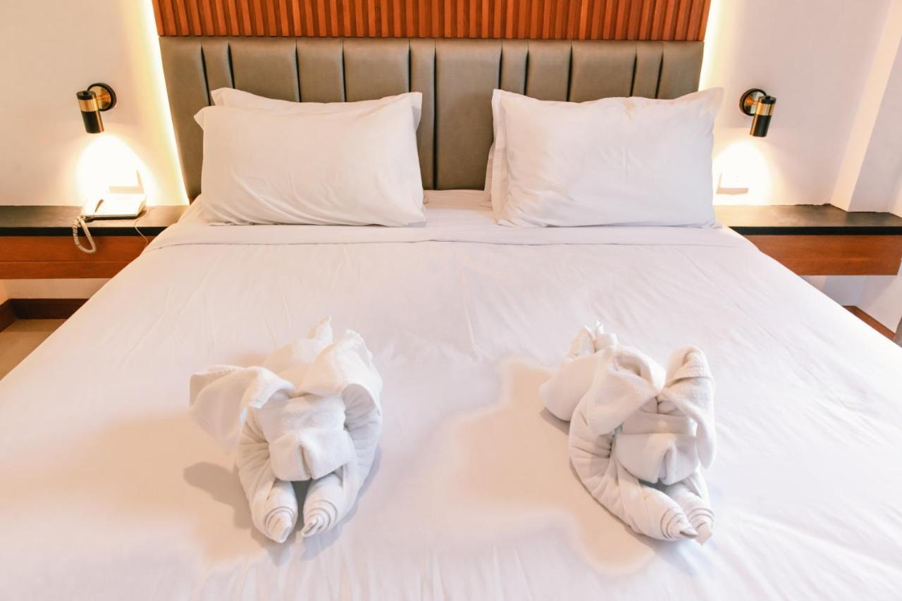 President Hotel Udonthani Esterno foto
